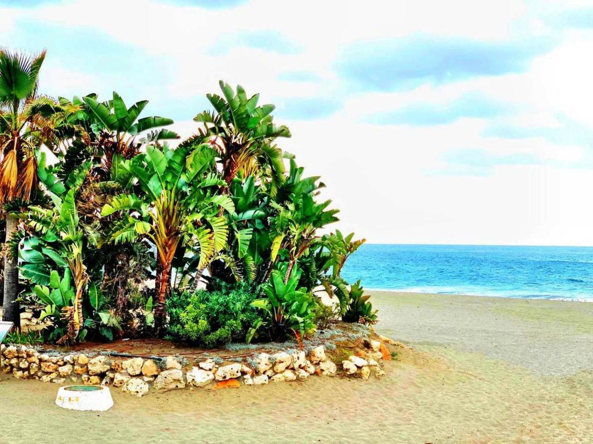 Espectacular Piso En Primera Linea De Playa Estepona Zewnętrze zdjęcie